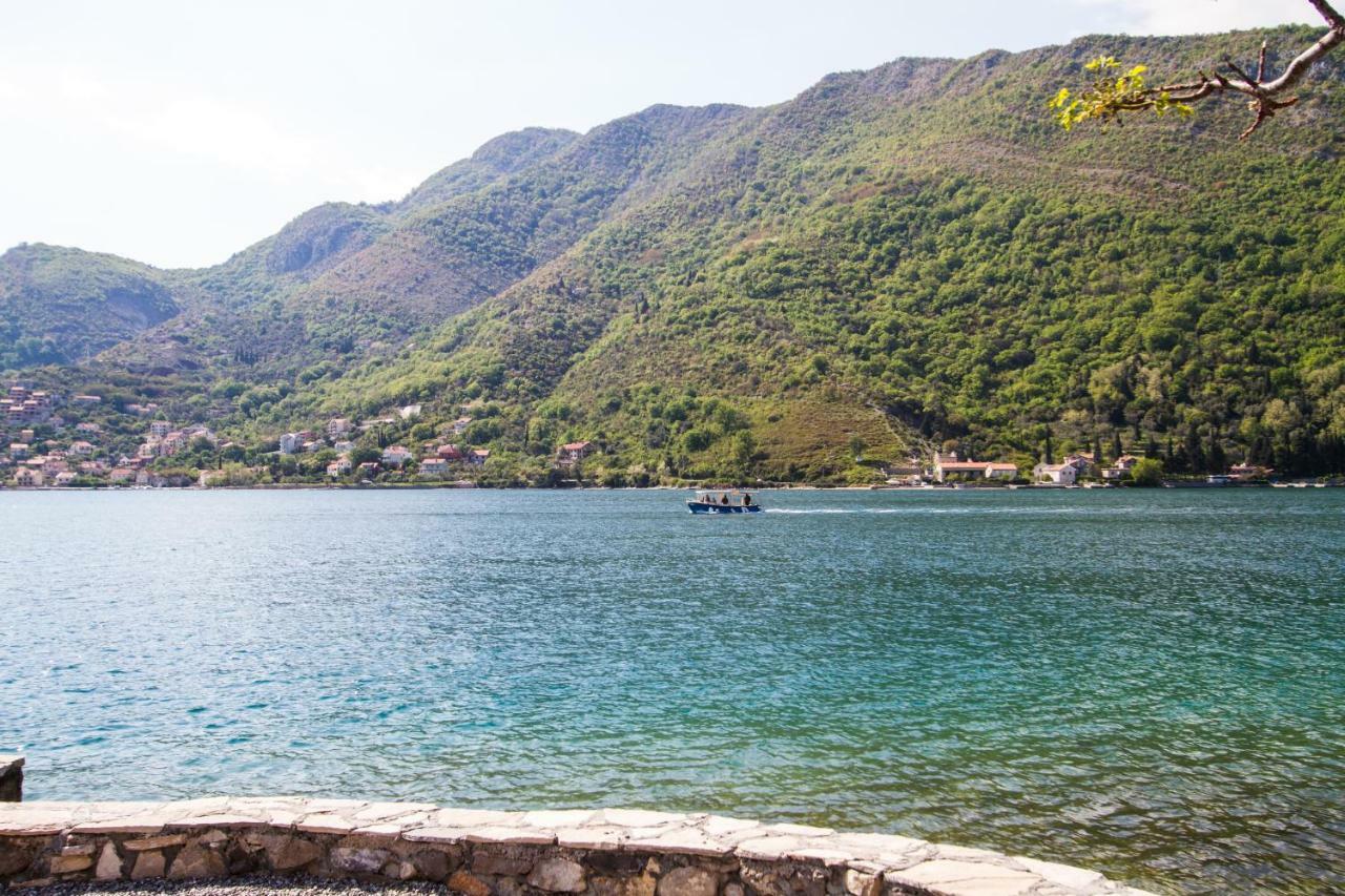 Apartmani Vesna Tivat Exterior foto